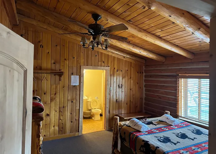 Heart Six Ranch Lodge