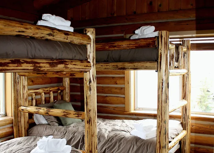 Lodge Heart Six Ranch Moran