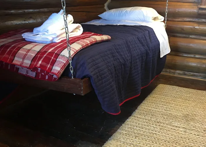 Lodge Heart Six Ranch Moran